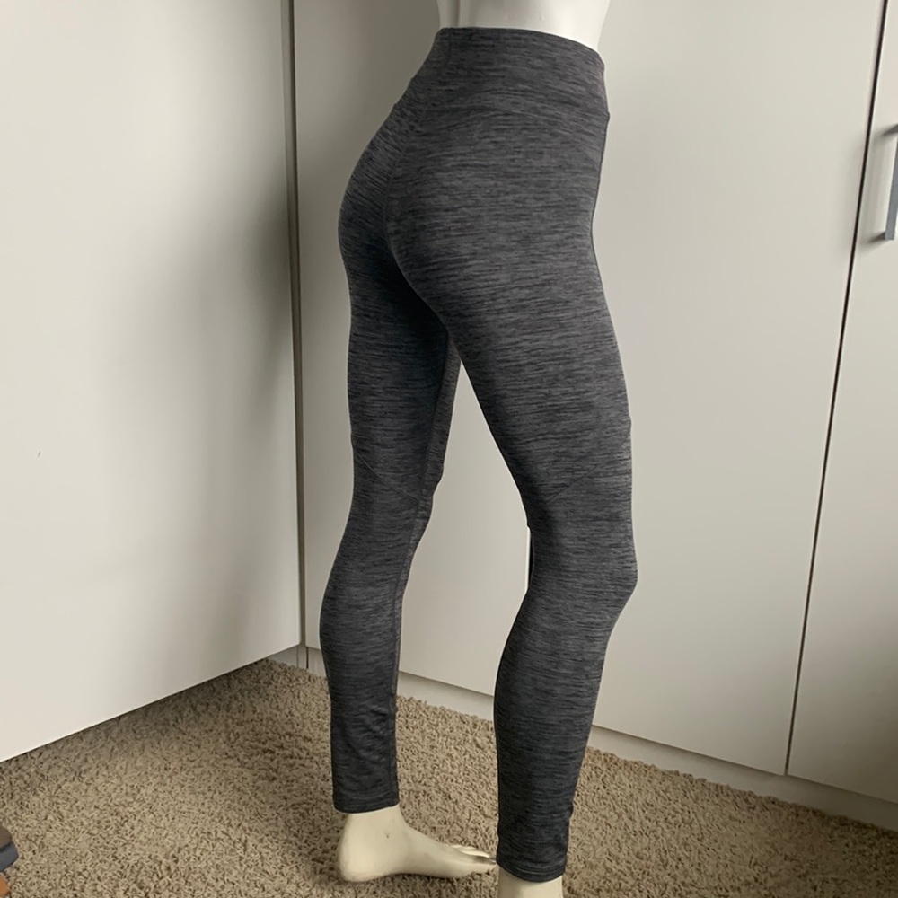 Under Armour small high waisted compression